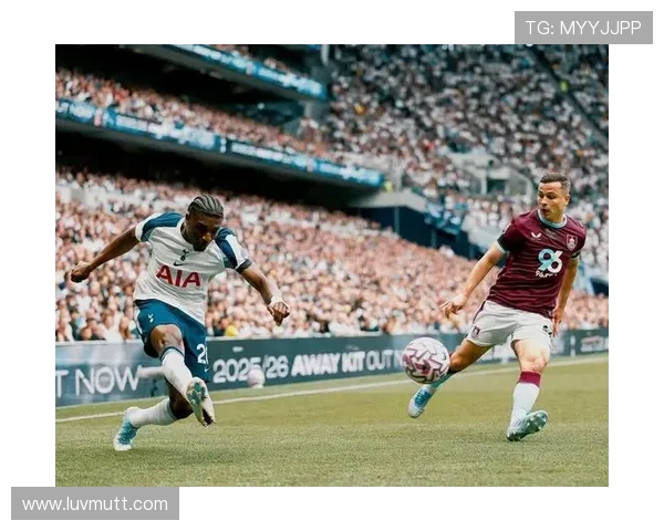 库杜斯英超首季高光：如何快速适应顶级联赛